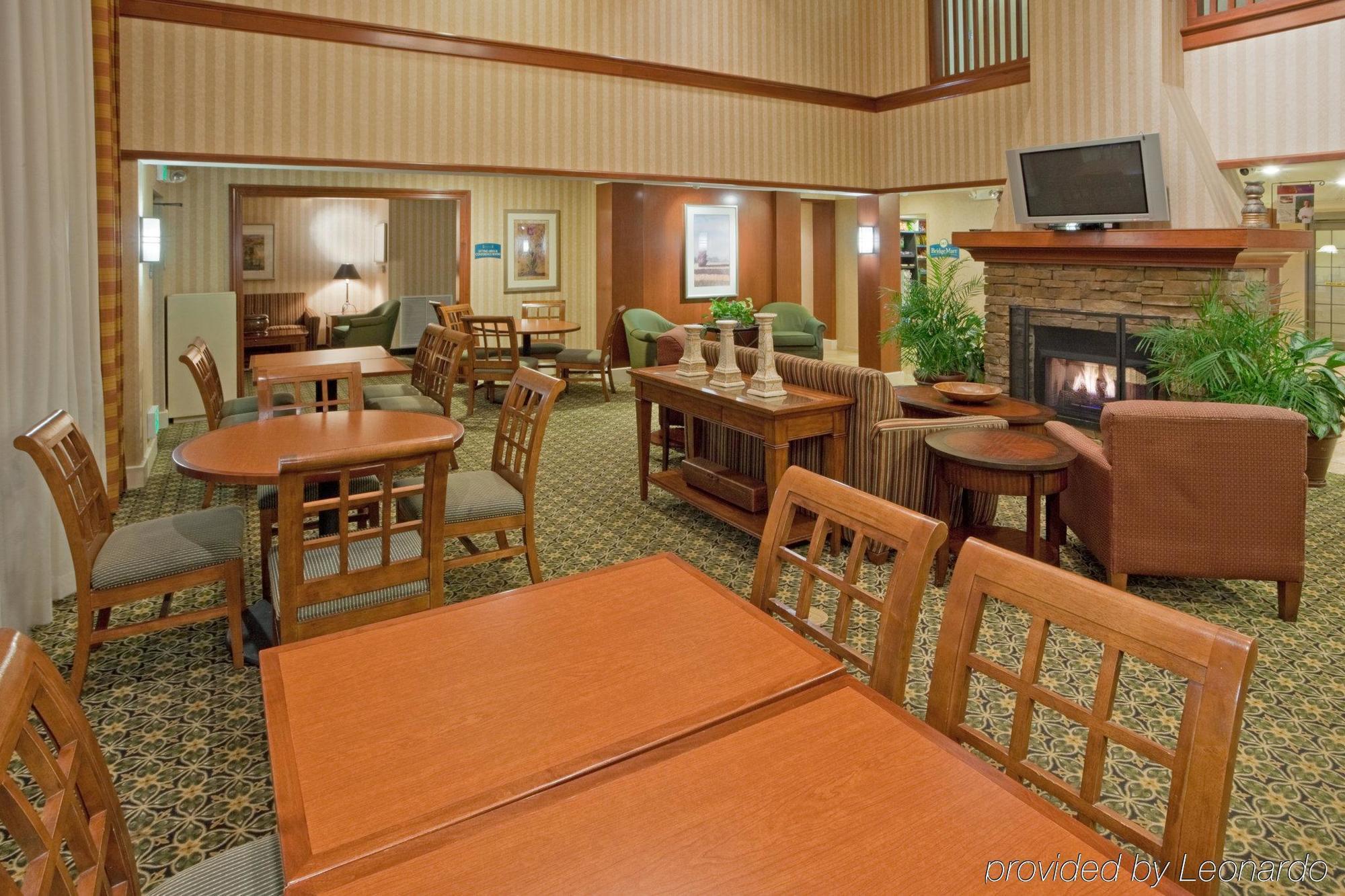 Staybridge Suites Wilmington-Newark By Ihg Restoran fotoğraf