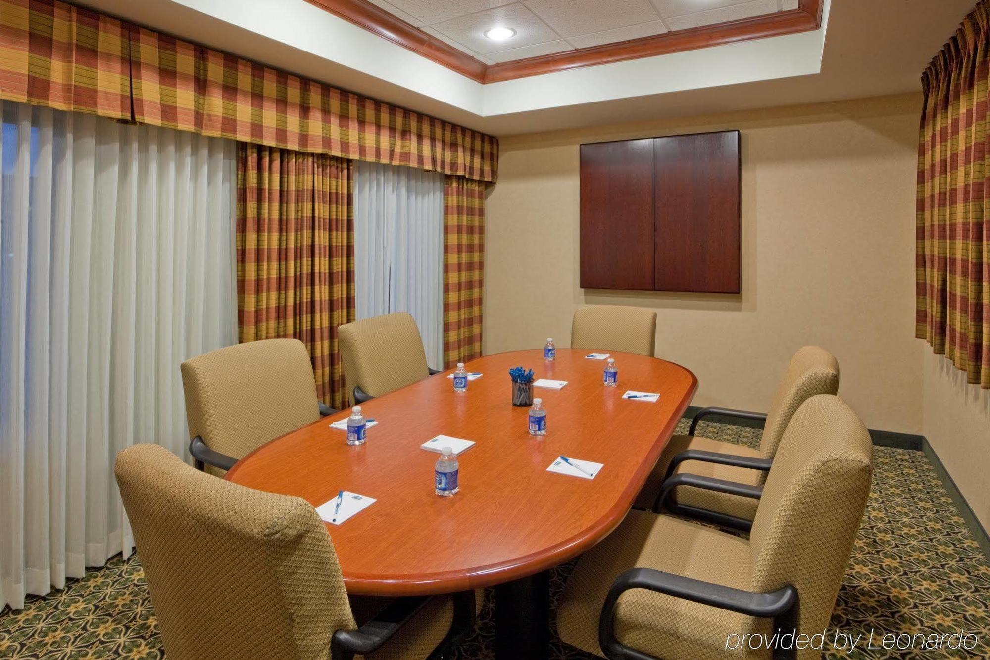 Staybridge Suites Wilmington-Newark By Ihg Konforlar fotoğraf